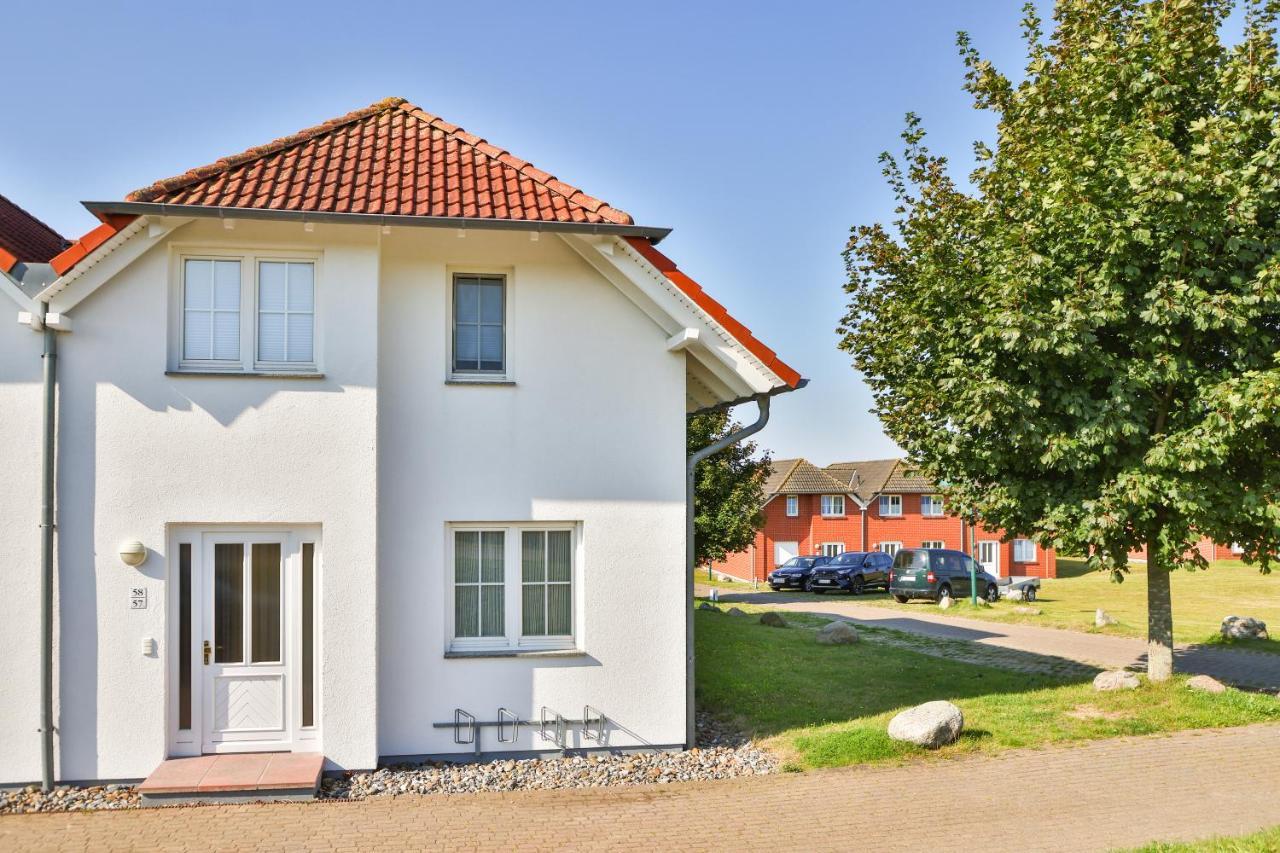 Ferienapartment-Ruegen Neddesitz Εξωτερικό φωτογραφία