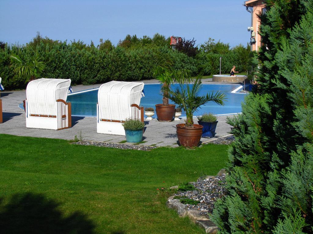 Ferienapartment-Ruegen Neddesitz Εξωτερικό φωτογραφία